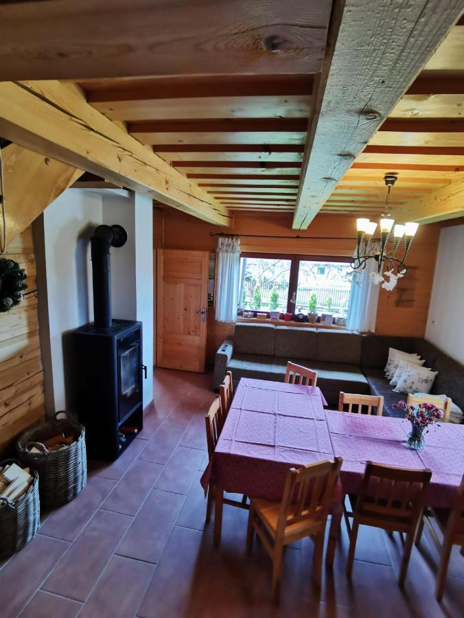 Drevenica Zapadne Tatry S Kupacou Kadou A Krbom Apartment Ziar Bagian luar foto