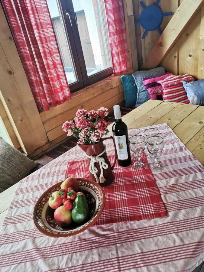 Drevenica Zapadne Tatry S Kupacou Kadou A Krbom Apartment Ziar Bagian luar foto